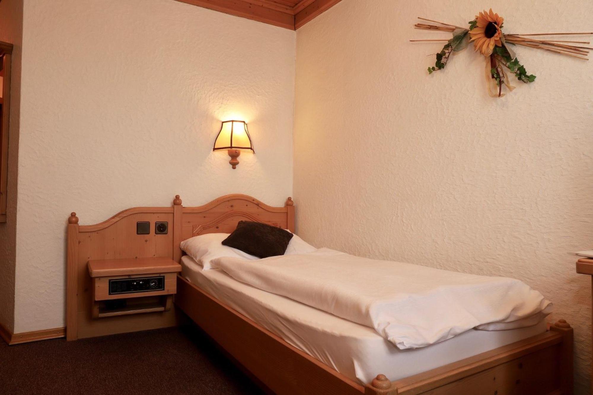 Hotel-Restaurant Weisses Kreuz Breitenbach Dış mekan fotoğraf