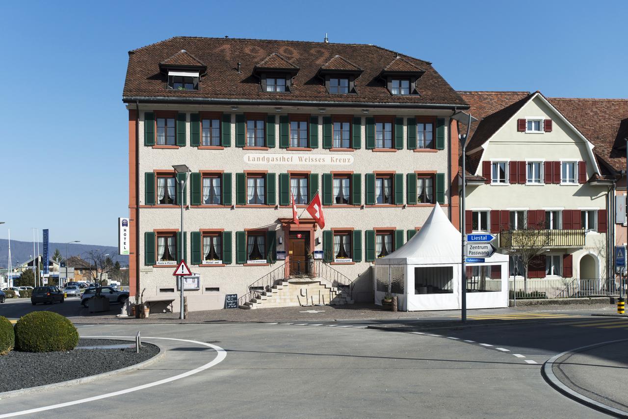 Hotel-Restaurant Weisses Kreuz Breitenbach Dış mekan fotoğraf